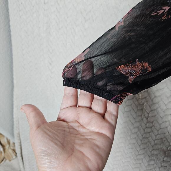 Mudd Cold Shoulder Blouse Womens XS Black Butterfly Print Sheer Boho Fairy Y2K - Picture 5 of 10